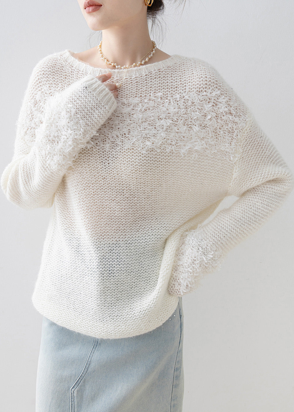 Handmade White O Neck Sequins Knitted Tops Spring