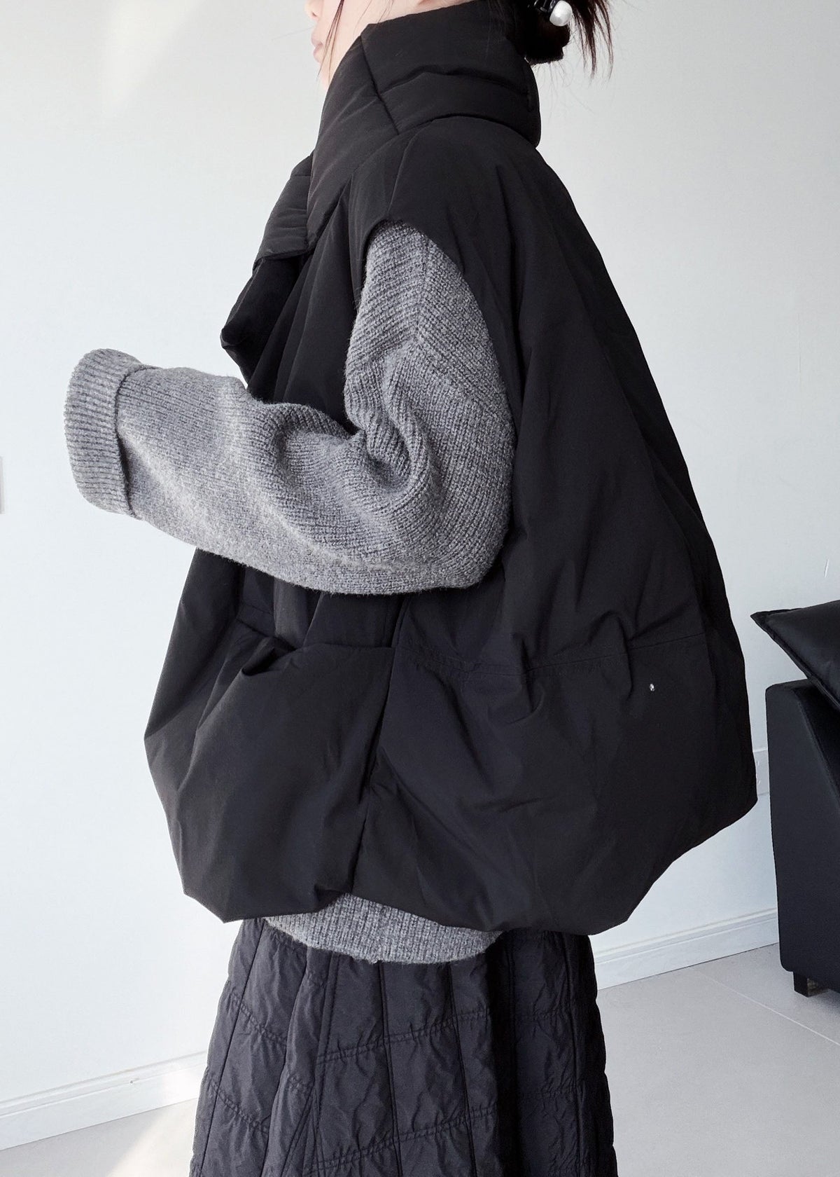 Italian Black Oversized Pockets Duck Down Canada Goose Vests Winter