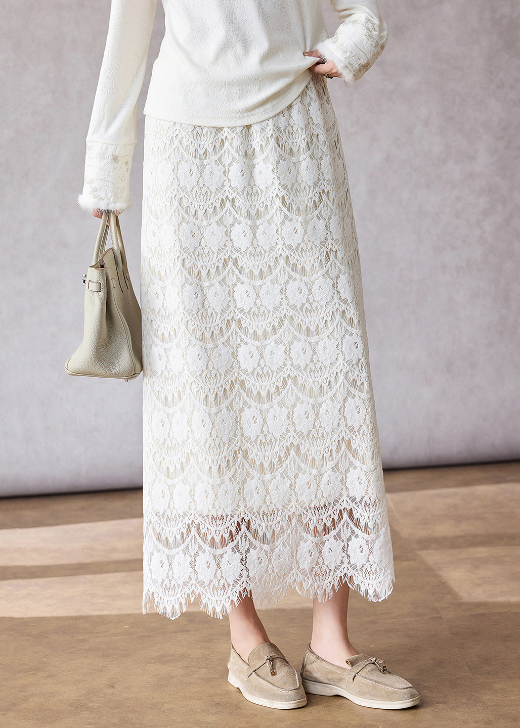 Italian Coffee Elastic Waist Slim Fit Lace Skirt Spring