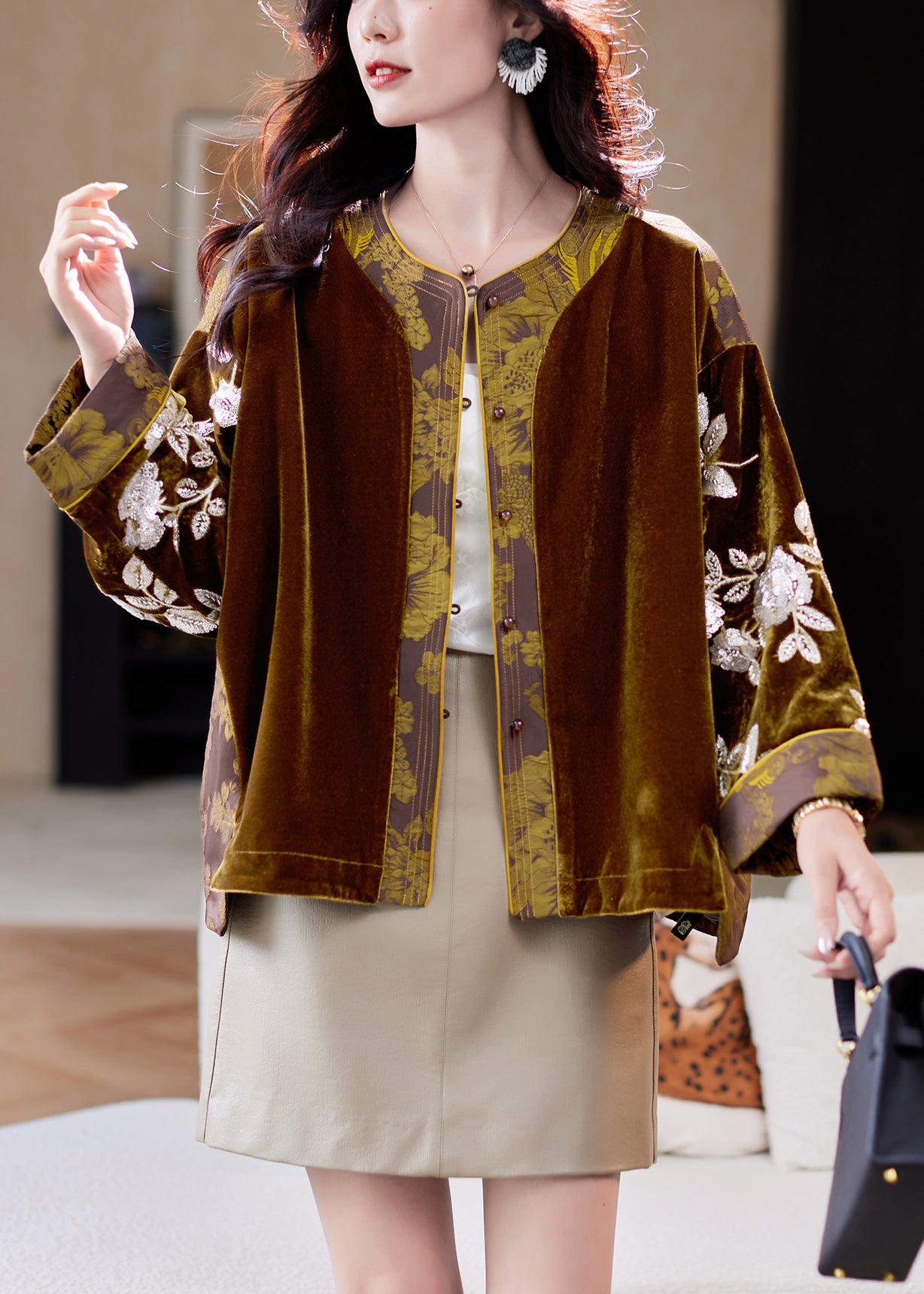 Jacquard Coffee Button Sequins Patchwork Silk Velvet Coats Spring