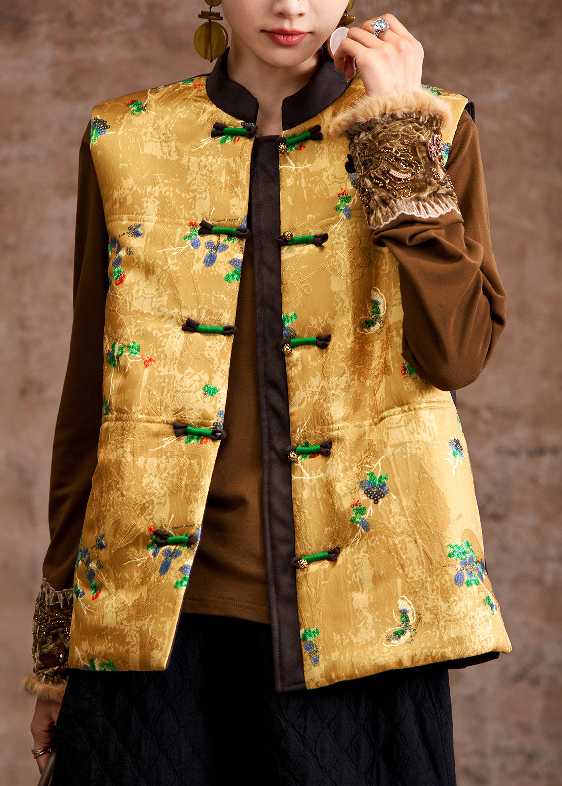 Jacquard Yellow Stand Collar Button Waistcoat Sleeveless