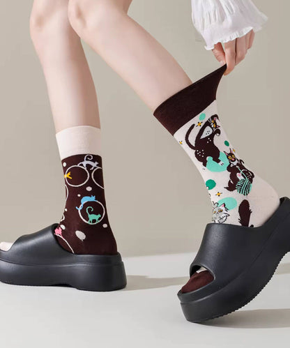 Japanese Style Contrasting Color Socks Asymmetrical Jacquard Pattern