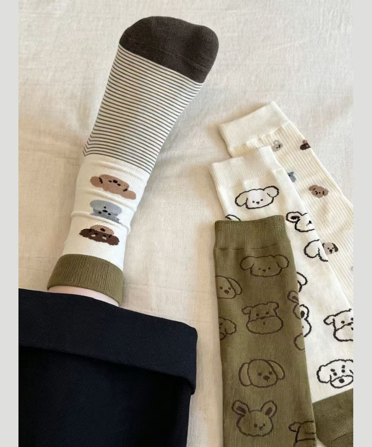Japanese Style Cute Cartoon Jacquard Mid Calf Socks