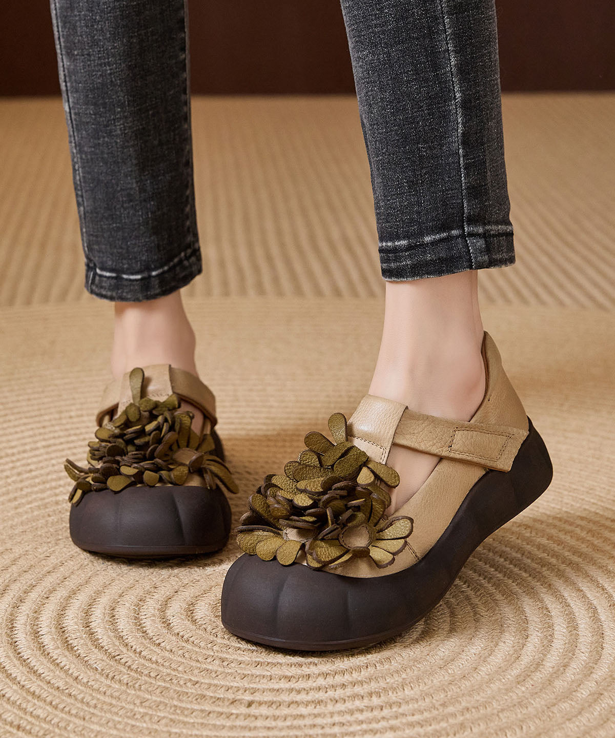 Khaki Cowhide Leather Flat Feet Shoes Buckle Strap Fine Flower Flats