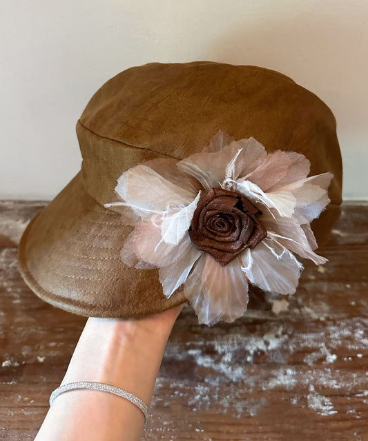 Korean Style Khaki Flower Versatile Faux Suede Painter Hat