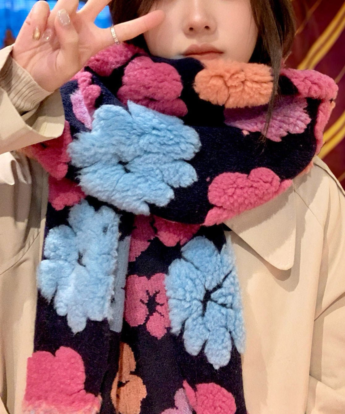 Korean Style Three-Dimensional Flower Thick Warm Scarf