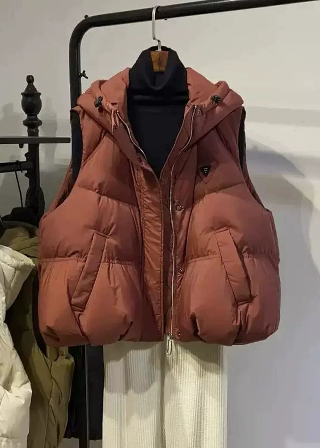 Loose Black Hooded Fine Cotton Filled Womens Parka Winter