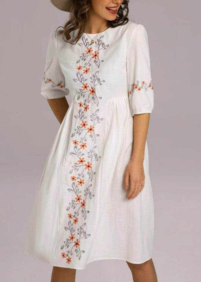 Loose White Embroidered Zippered Cotton Dresses Half Sleeve