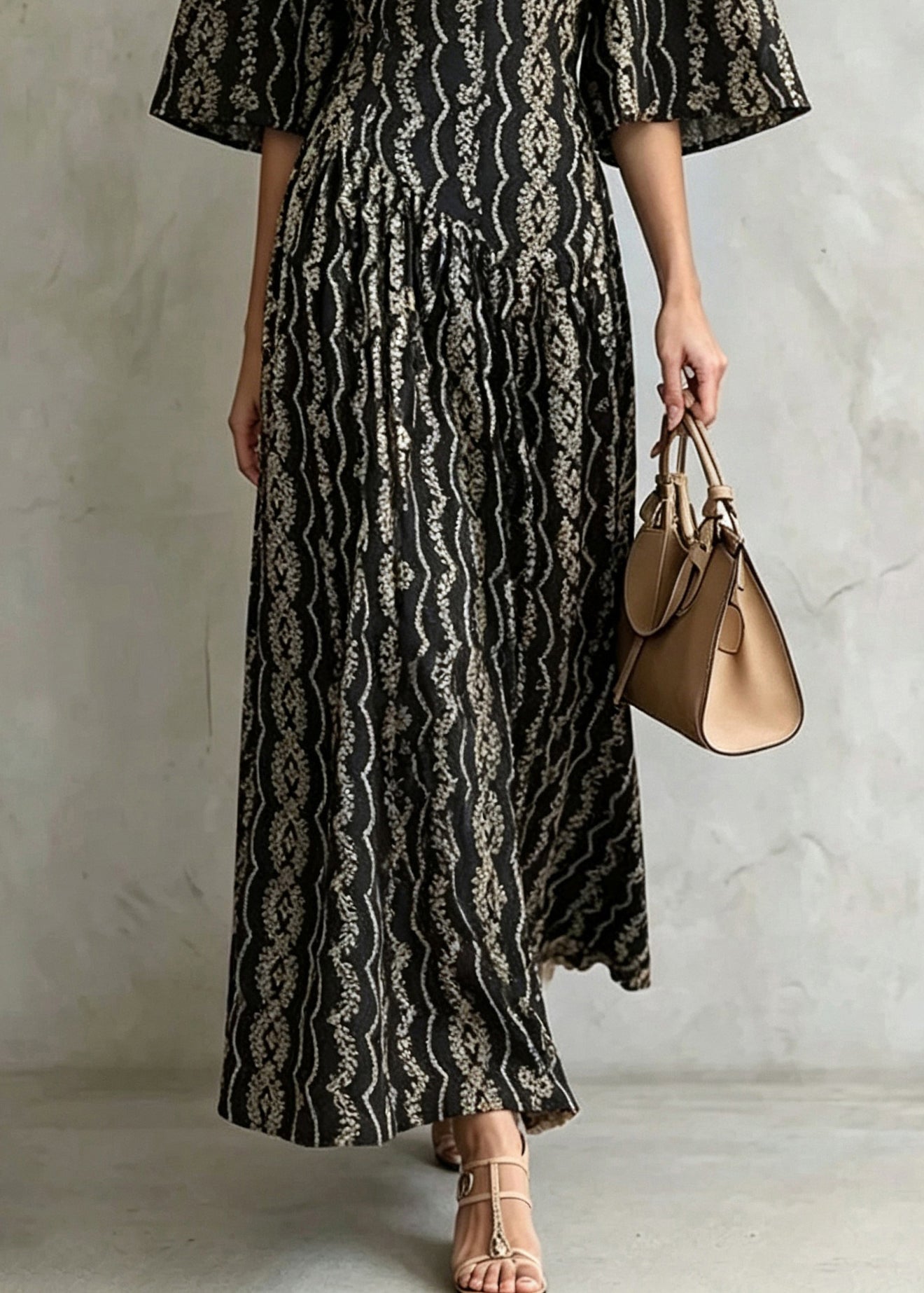 Modern Black O-Neck Print Maxi Dress Half Sleeve