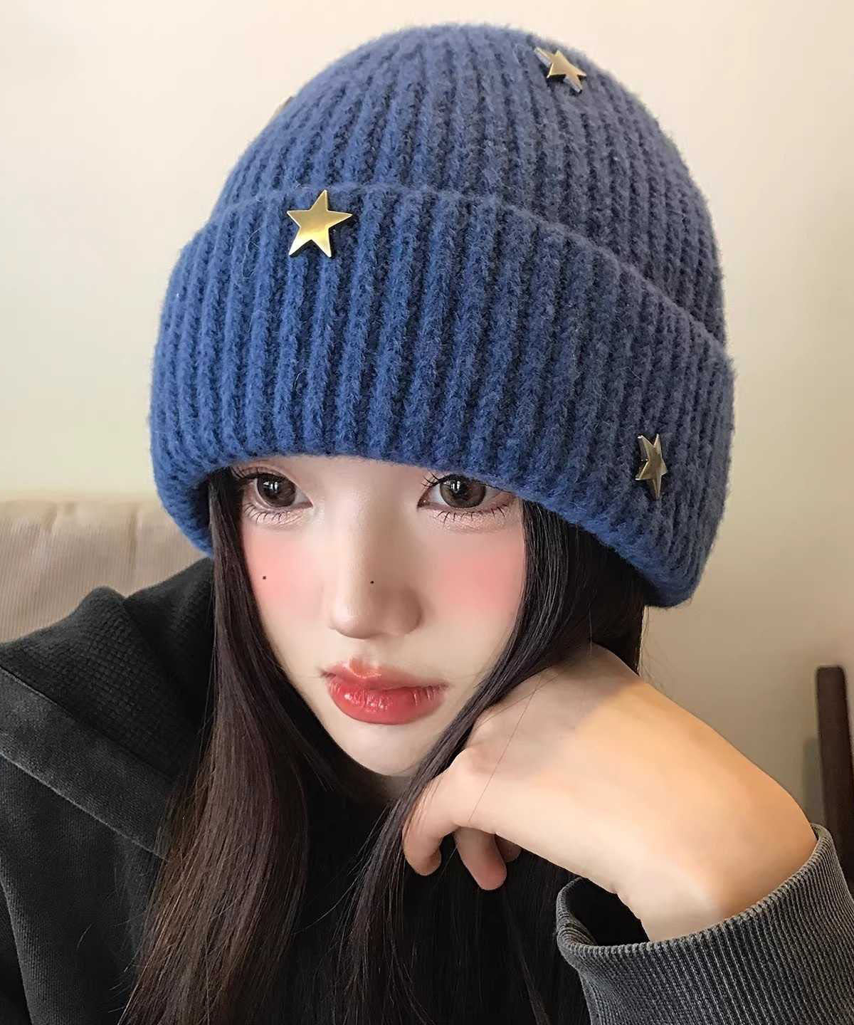Modern Blue Star Warm Knit Bonnie Hat