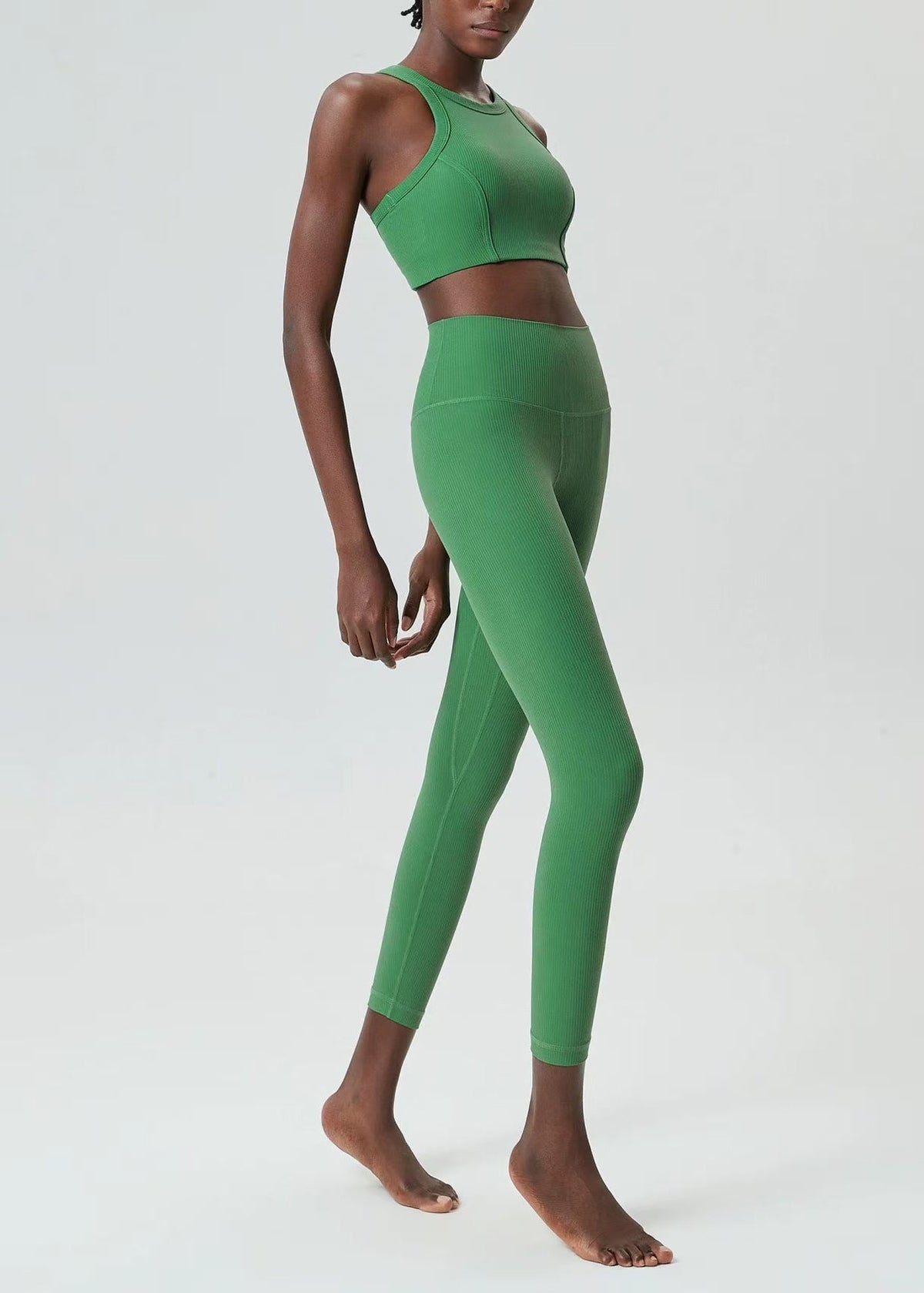 Modern Green Breathable Sleeveless Sports Bra And High Waist Leggings Set Suit