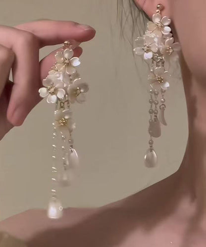 Modern White Copper Alloy Floral Tassel Drop Earrings