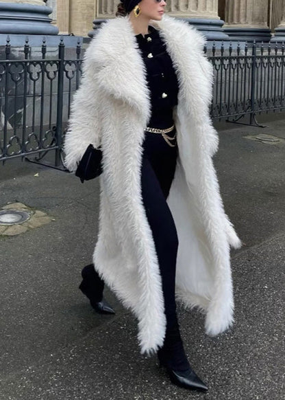 Modern White Peter Pan Collar Thick Warm Faux Fur Coats Winter