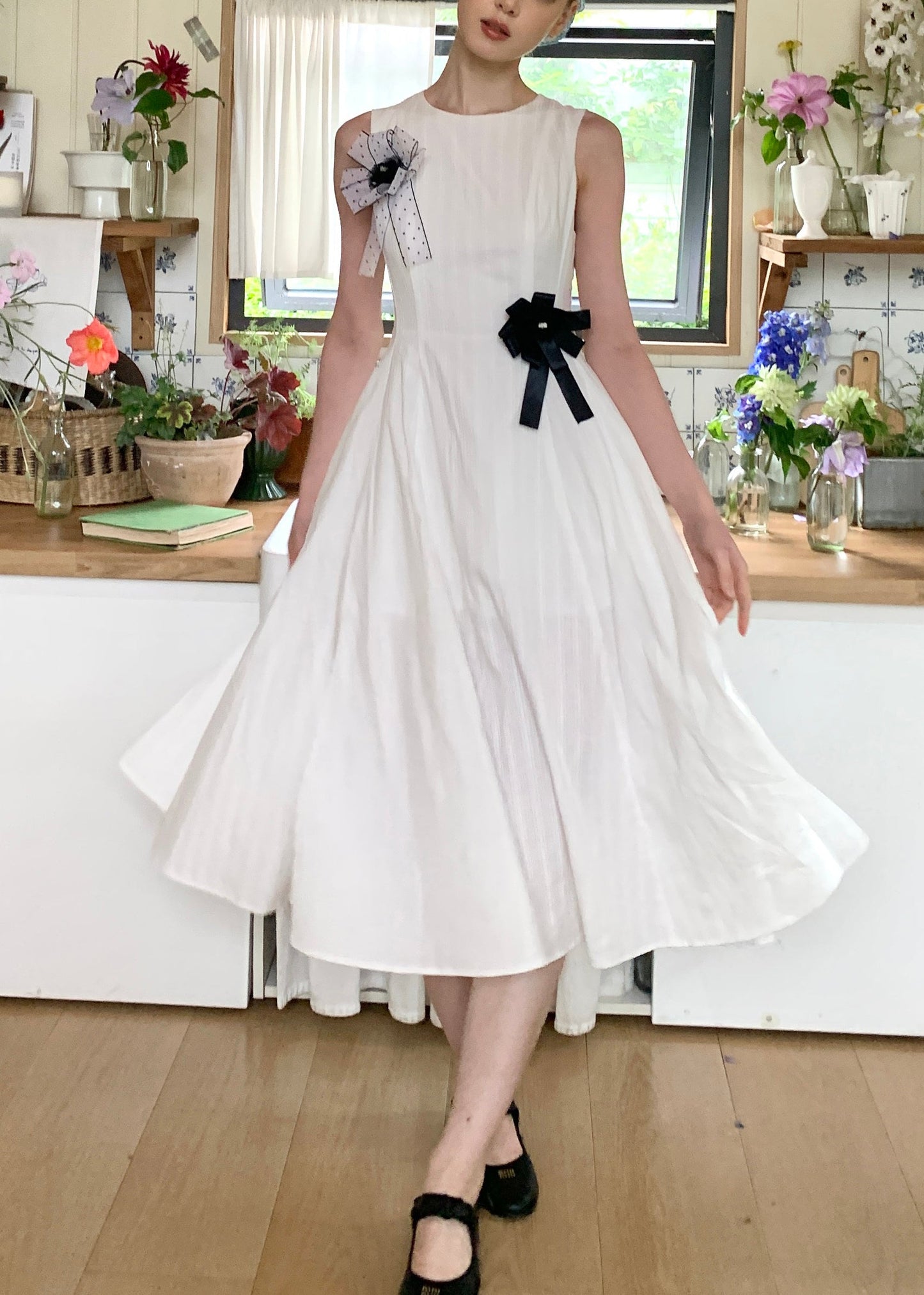 Modern White Striped Jacquard Cotton Vacation Dresses Sleeveless