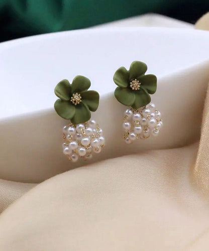 Modern Yellow Sterling Silver Overgild Camellia Pearl Stud Earrings