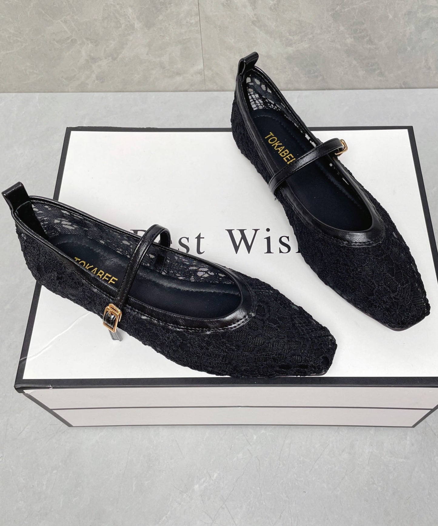 New Apricot Breathable Mesh Hollowed Out Flat Shoes Buckle Strap