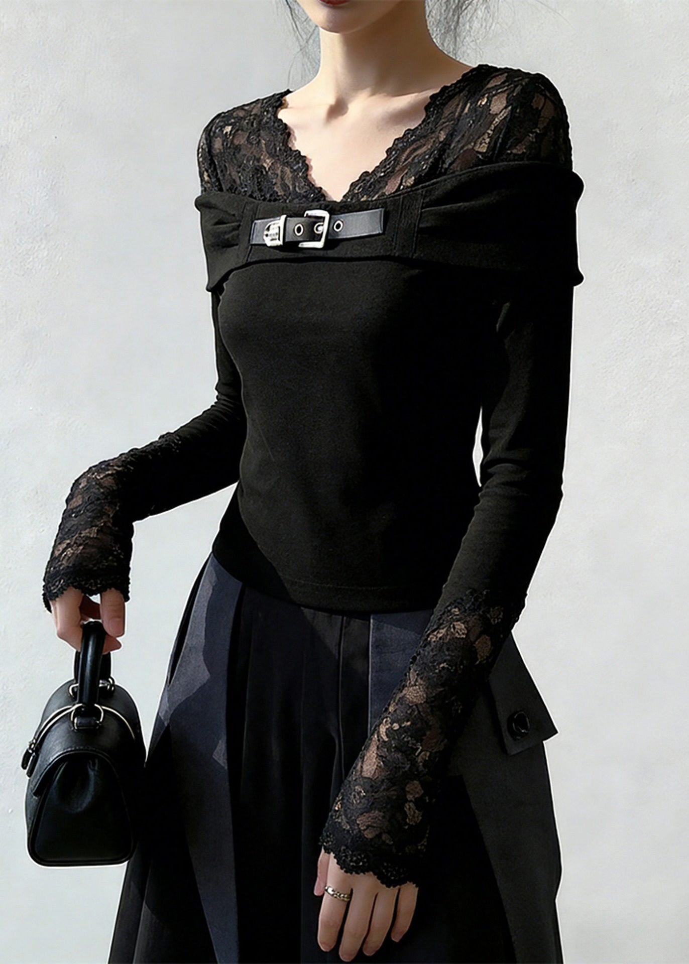 New Black V Neck Lace Patchwork T Shirt Spring
