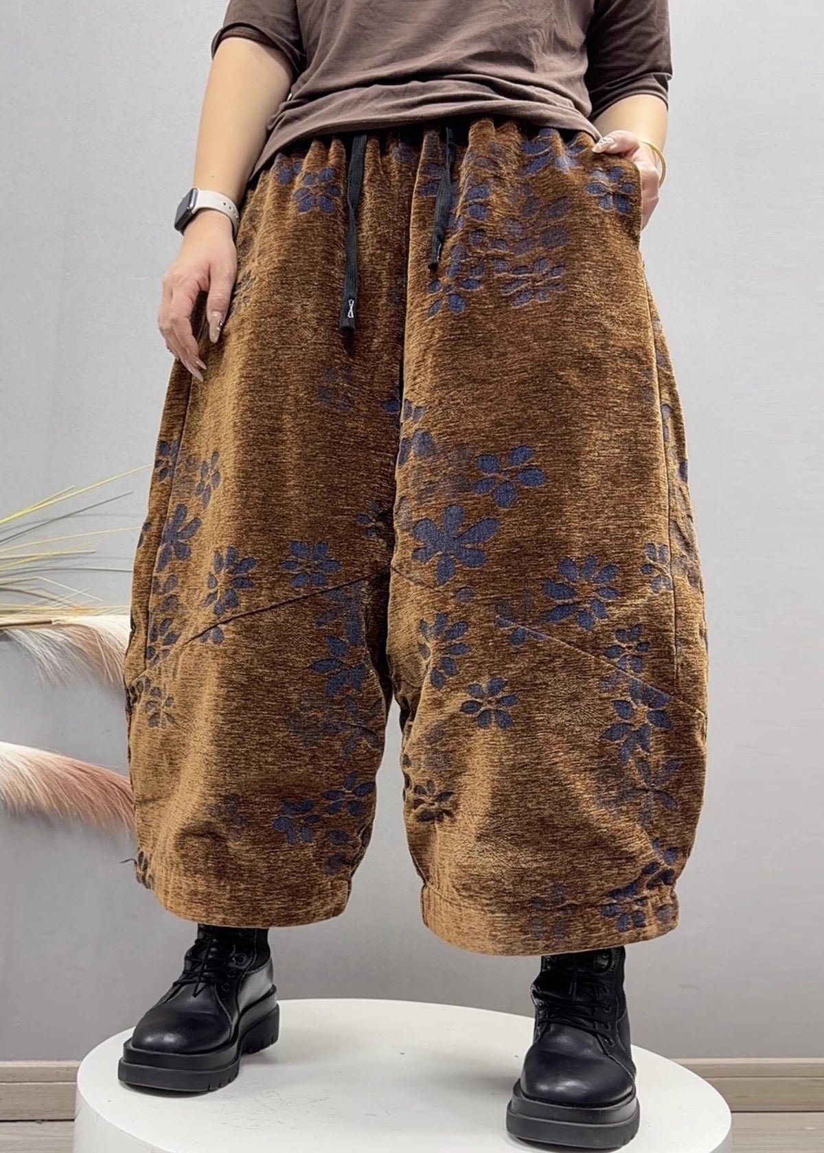 New Camel Jacquard Pockets Elastic Waist Denim Crop Pants Fall