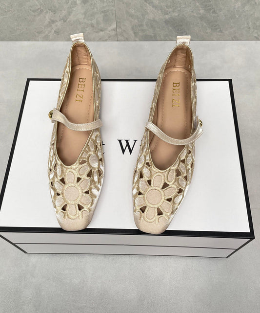 New Chinese Style Apricot Satin Embroidered Flat Shoes Buckle Strap