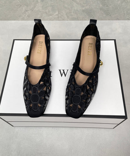 New Chinese Style Black Satin Embroidered Flat Shoes Buckle Strap