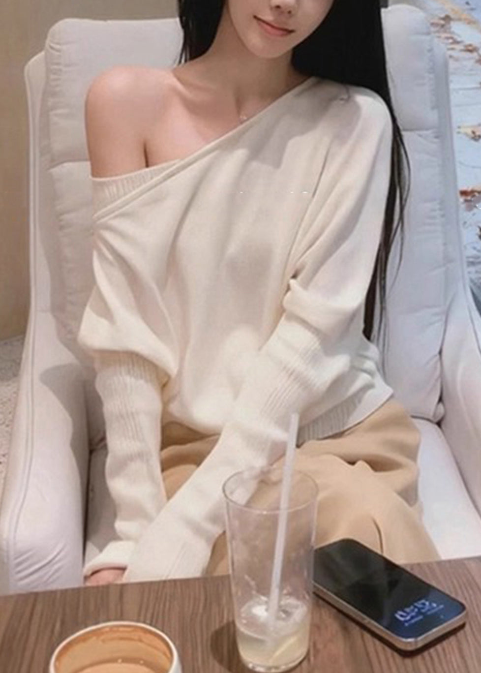 New White Asymmetrical Shoulder Solid Knit Sweaters Batwing Sleeve