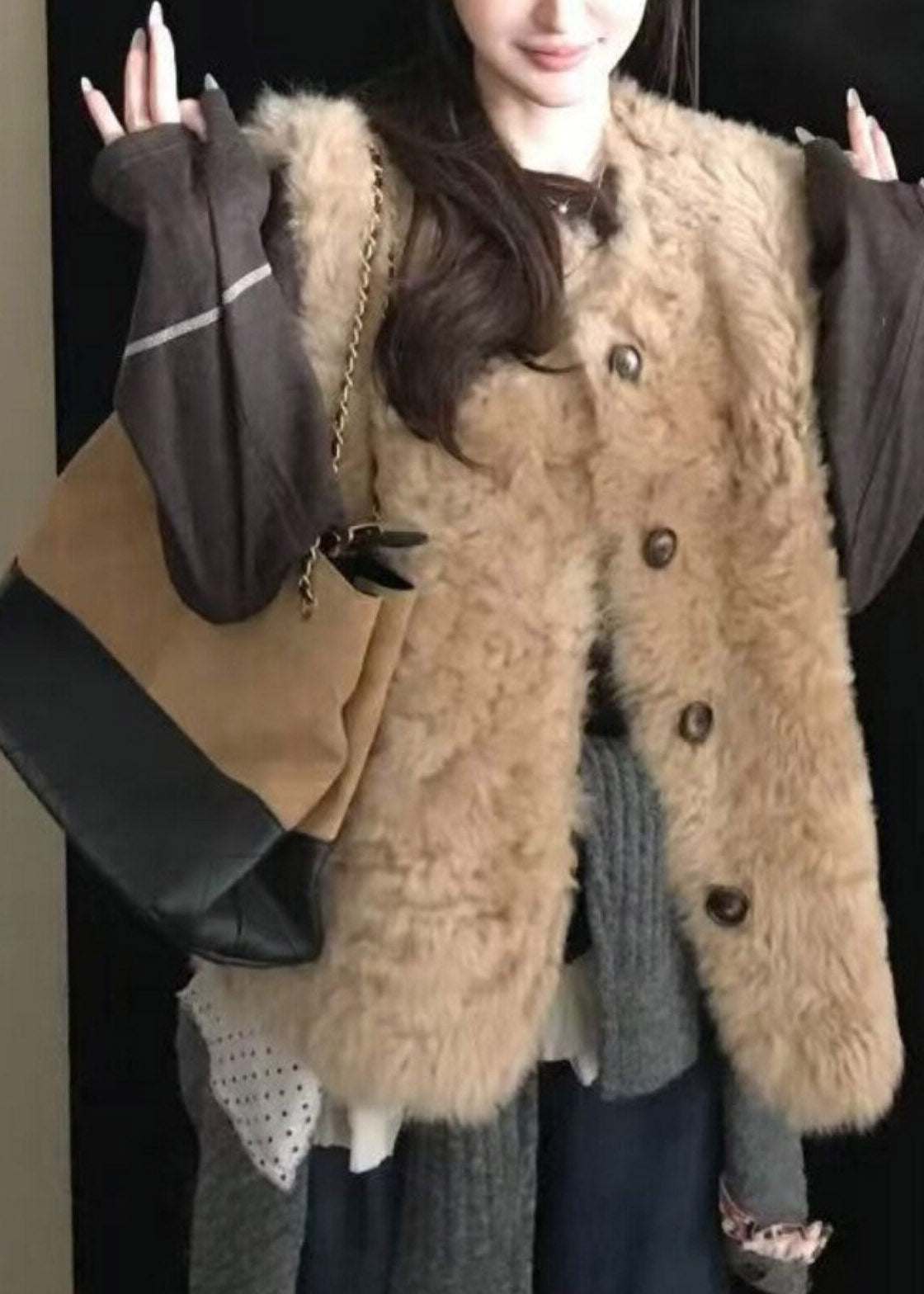 Oat Color O-Neck Patchwork Faux Fur Waistcoat Fall