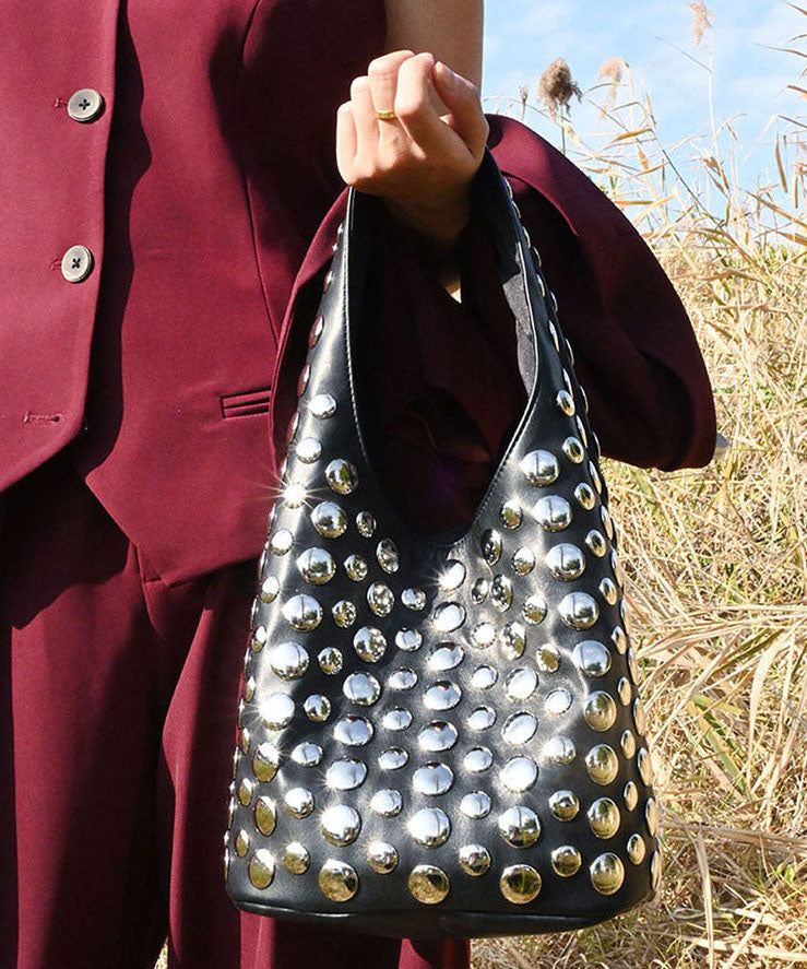 Original Design Black Metal Rivet Versatile Shoulder Bag