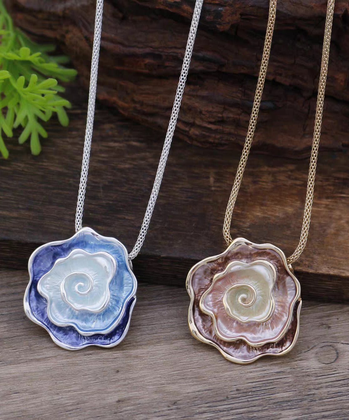 Original Design Blue Copper Alloy Auspicious Clouds Enamel Pendant Necklace