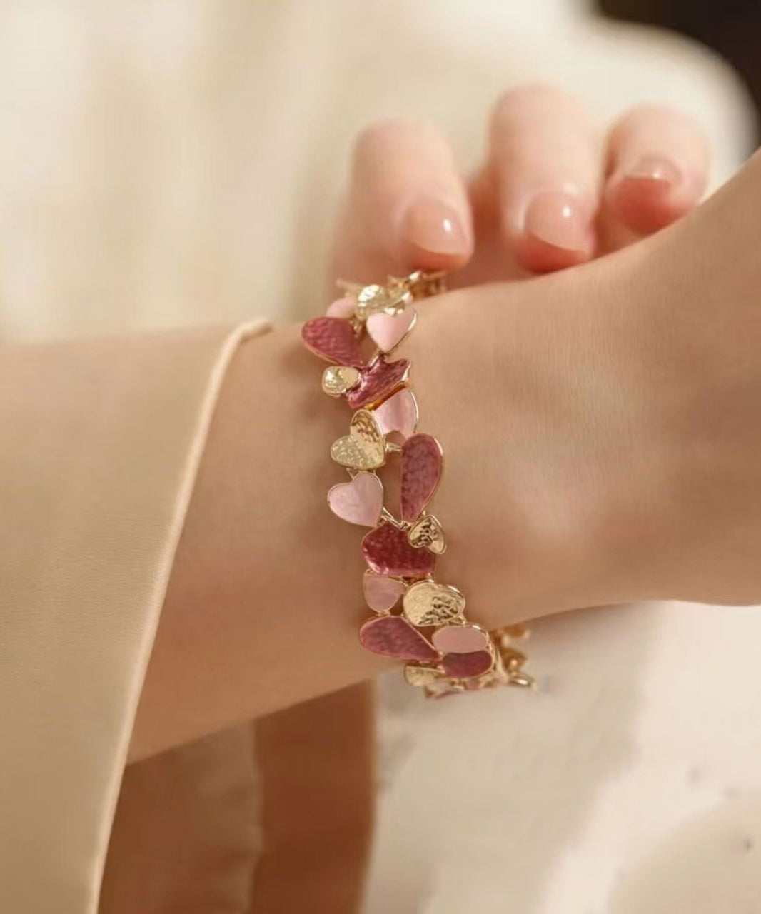 Original Design Red Alloy Love Elasticity Bangle