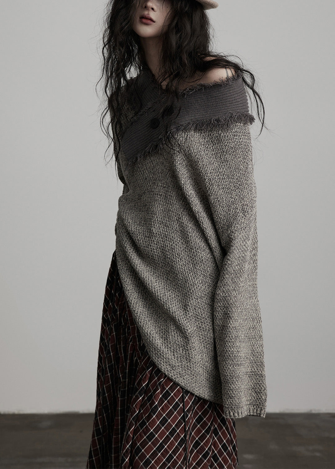 Original Design Winter Irregular Large Collar Light Grey Knitted Sweater