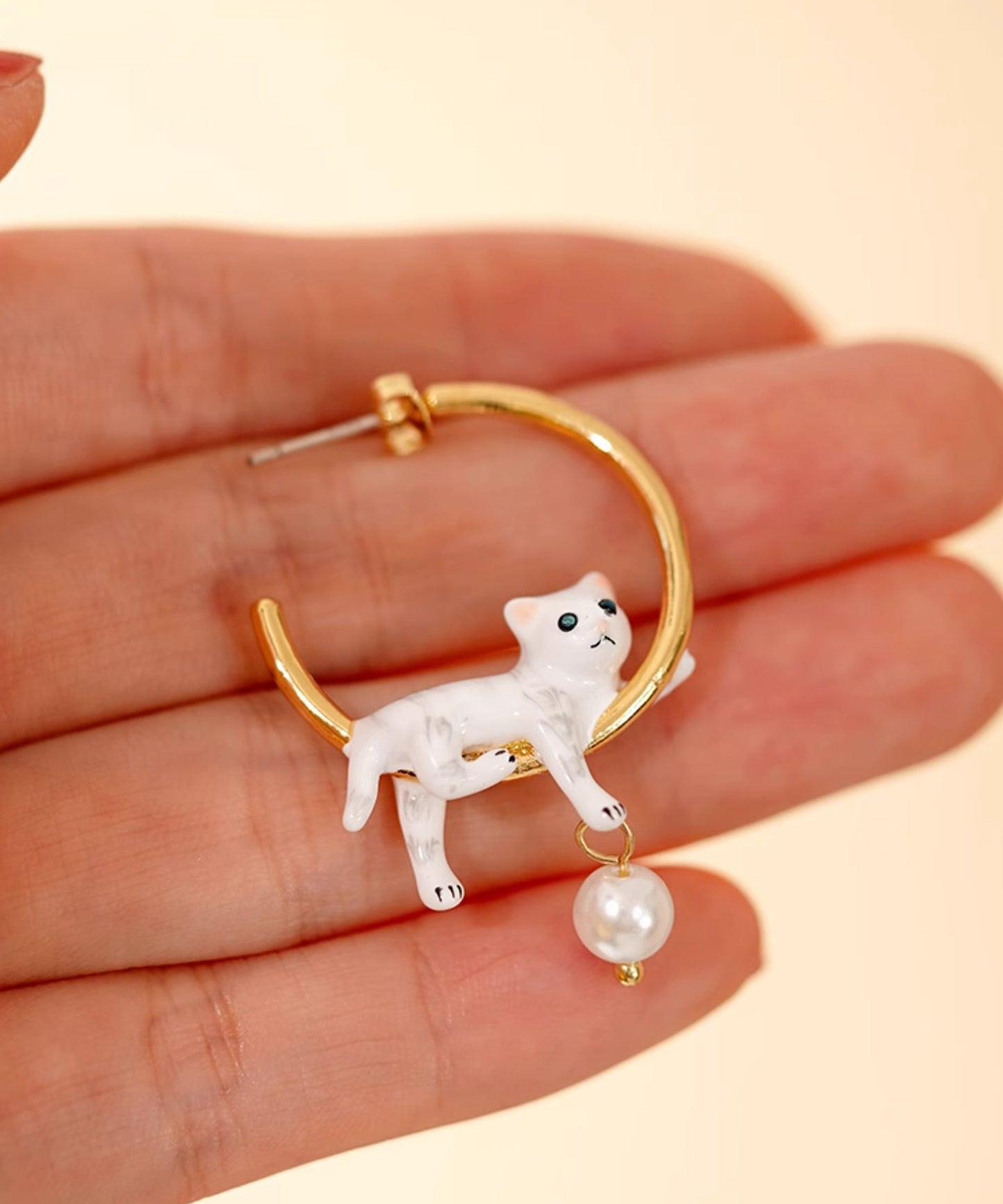 Oversize Gold Copper Overgild Pearl Little Cats Hoop Earrings