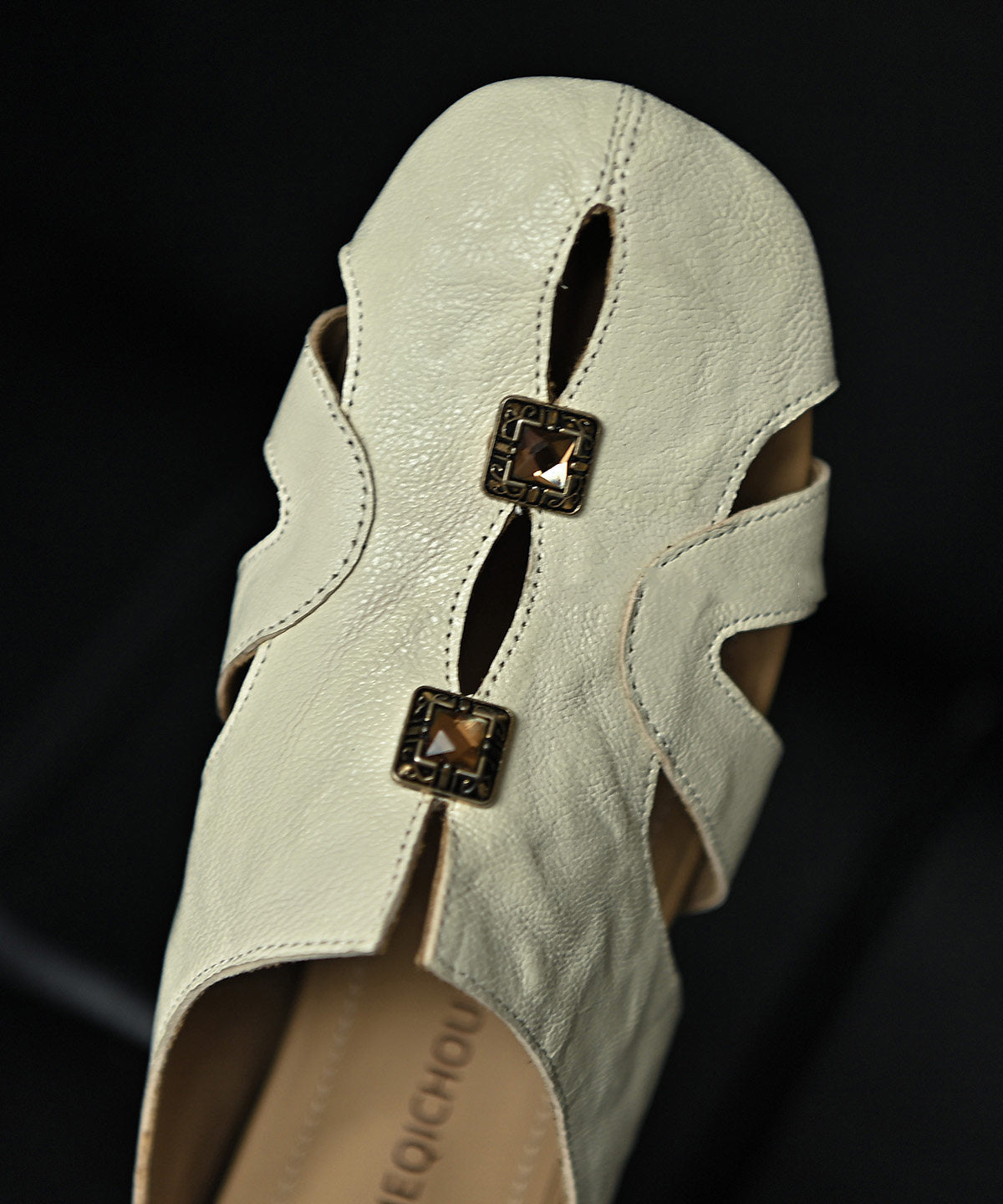 Plus Size Hollow Out Casual White Sheepskin Slide Sandals