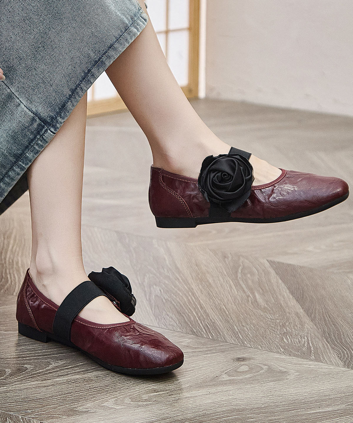 Red Flower Faux Leather Flat Shoes For Women Pointed Toe Flats