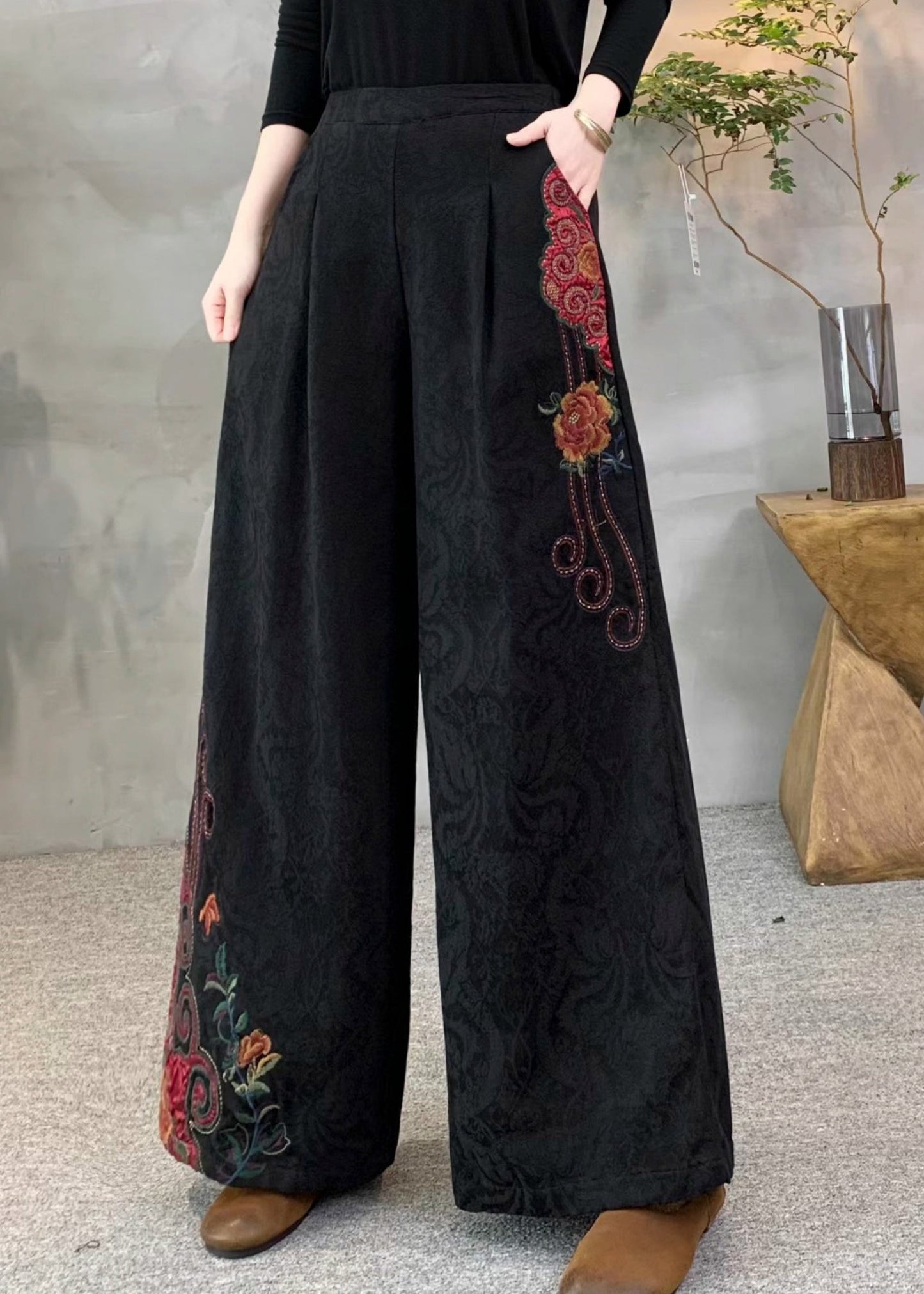 Red Pockets Warm Fleece Pants Embroidered Elastic Waist Winter