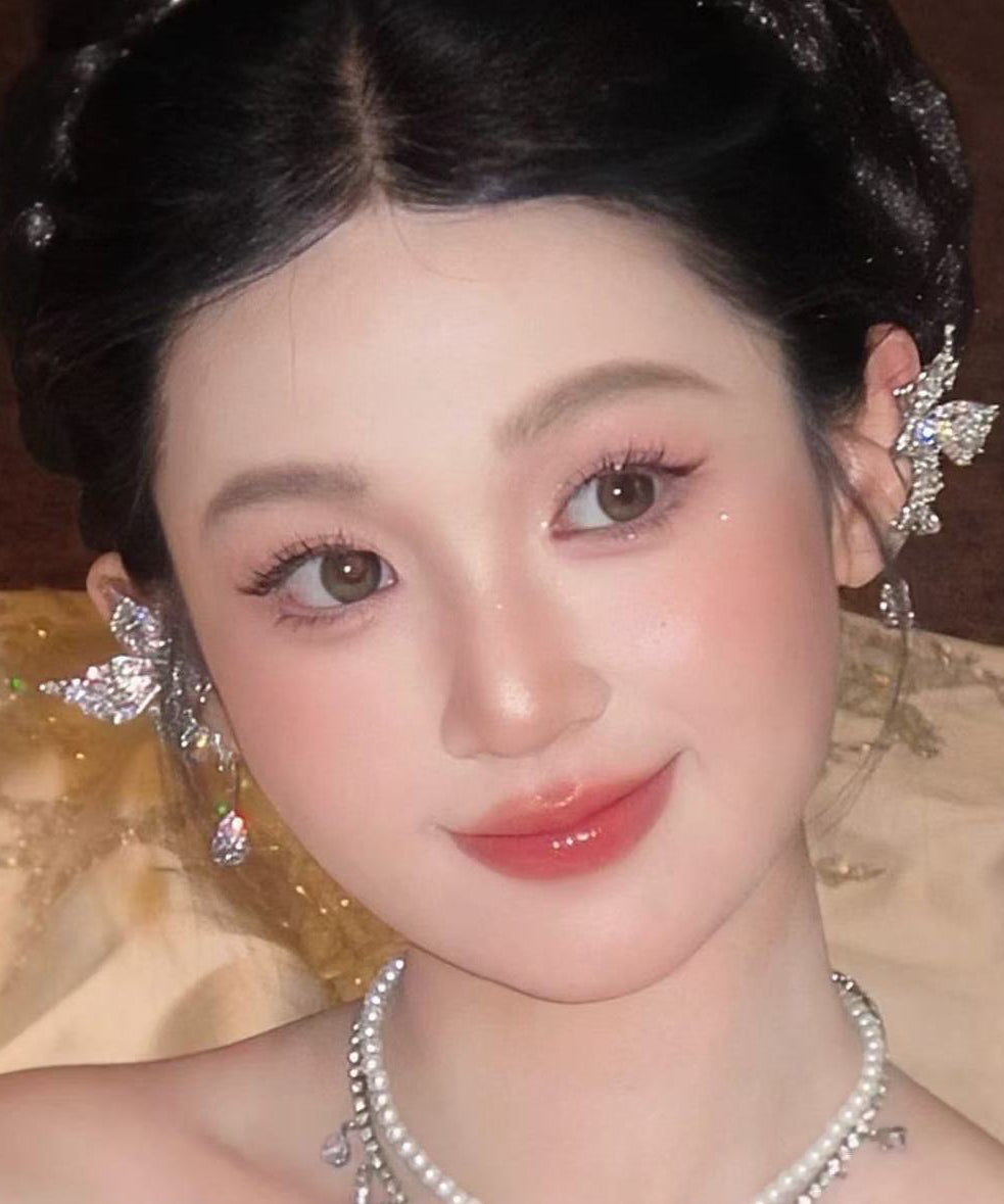 Regular Silk Copper Zircon Butterfly Water Droplet Stud Earrings