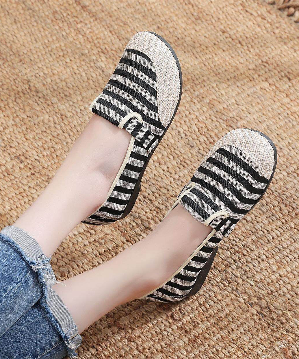 Retro Black Striped Flat Feet Shoes Comfortable Flats