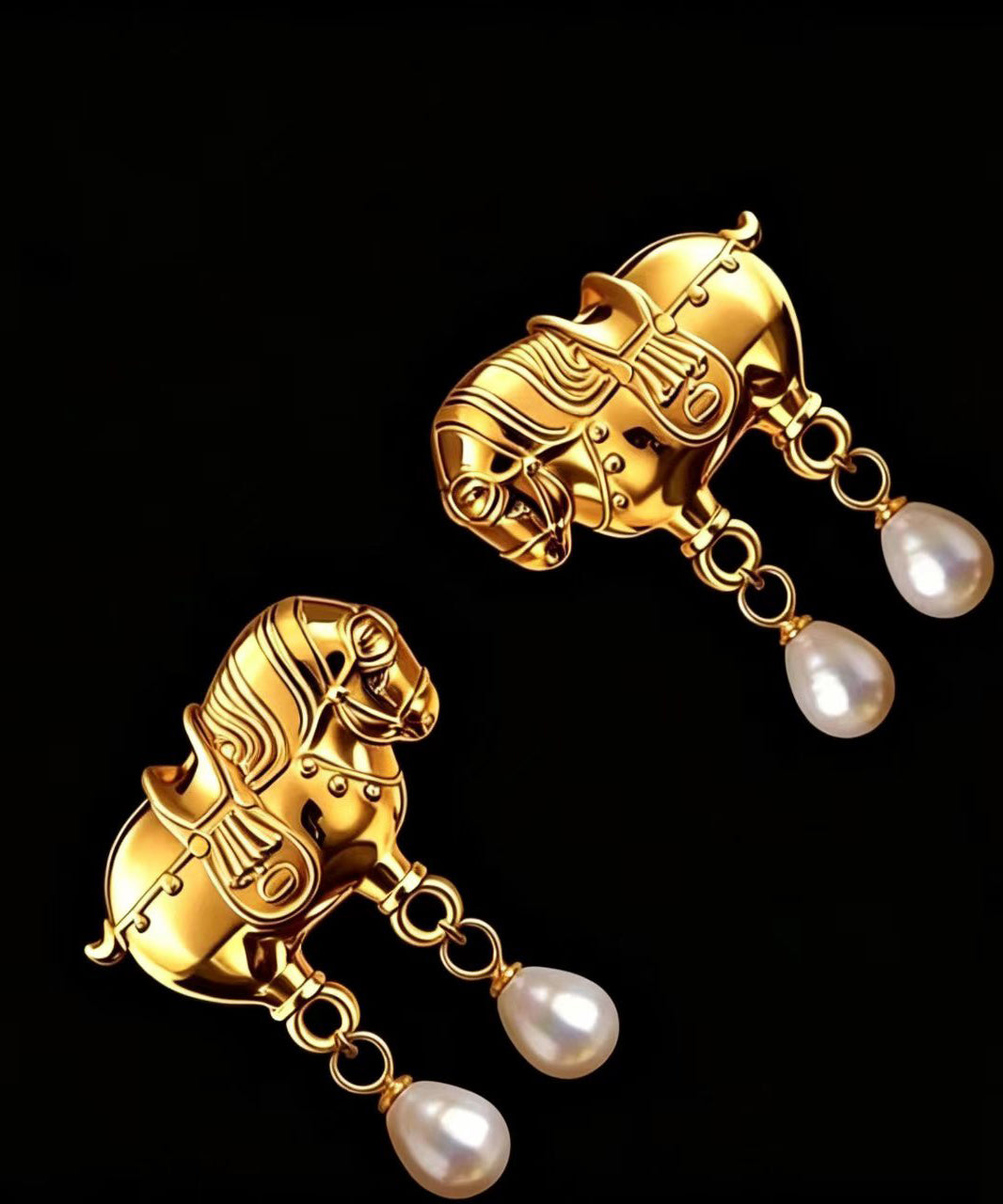 Retro Gold Alloy Imitation Pearl Pony Stud Earrings