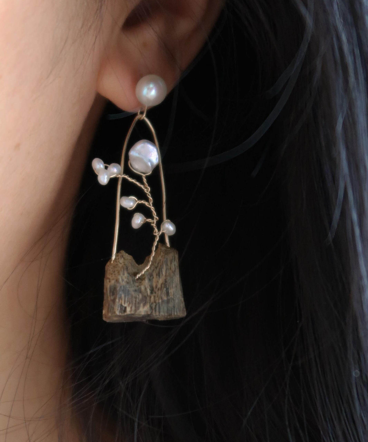 Retro Gold Wooden Alloy Pearl Tassel Drop Earrings