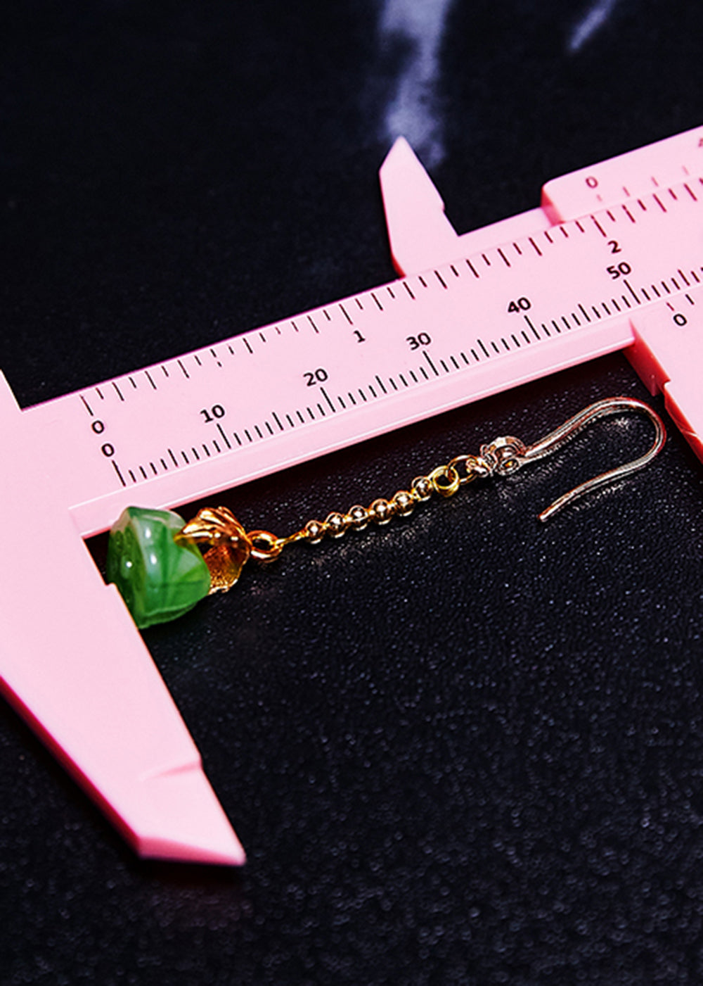 Retro Green Lotus Seedpod Jade Gilding Drop Earrings
