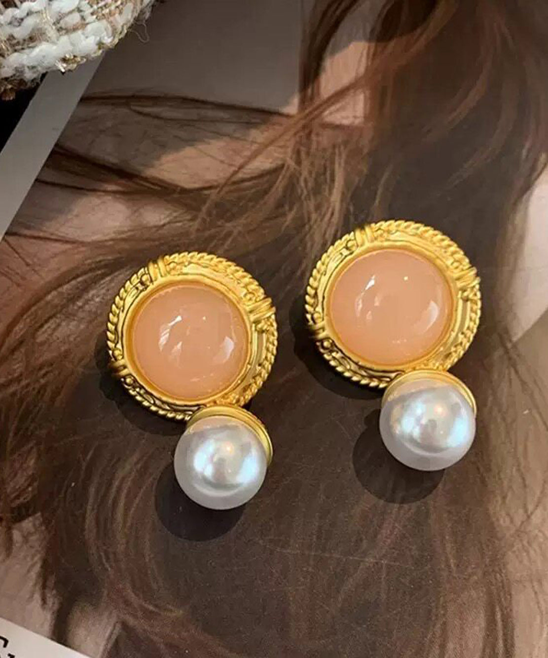 Retro Nude Pink Pearl Alloy Silver Needle Round Drop Earrings