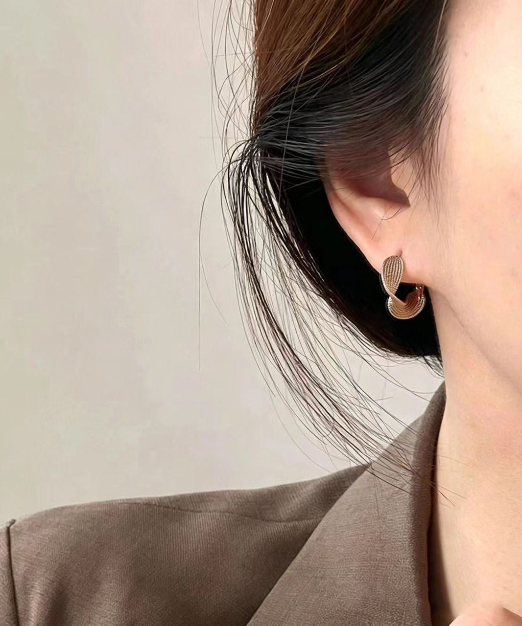 Simple Coffee Gold Twisted Texture Gold Plated Hoop Earrings