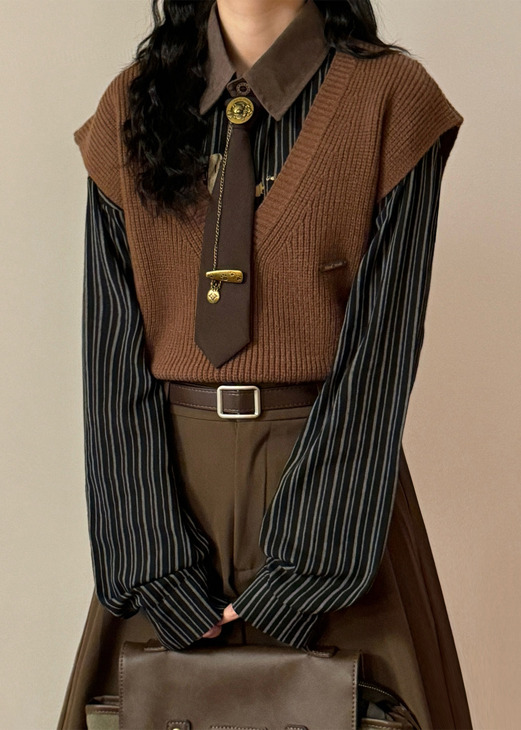 Simple Coffee V Neck Solid Knit Vest Sleeveless