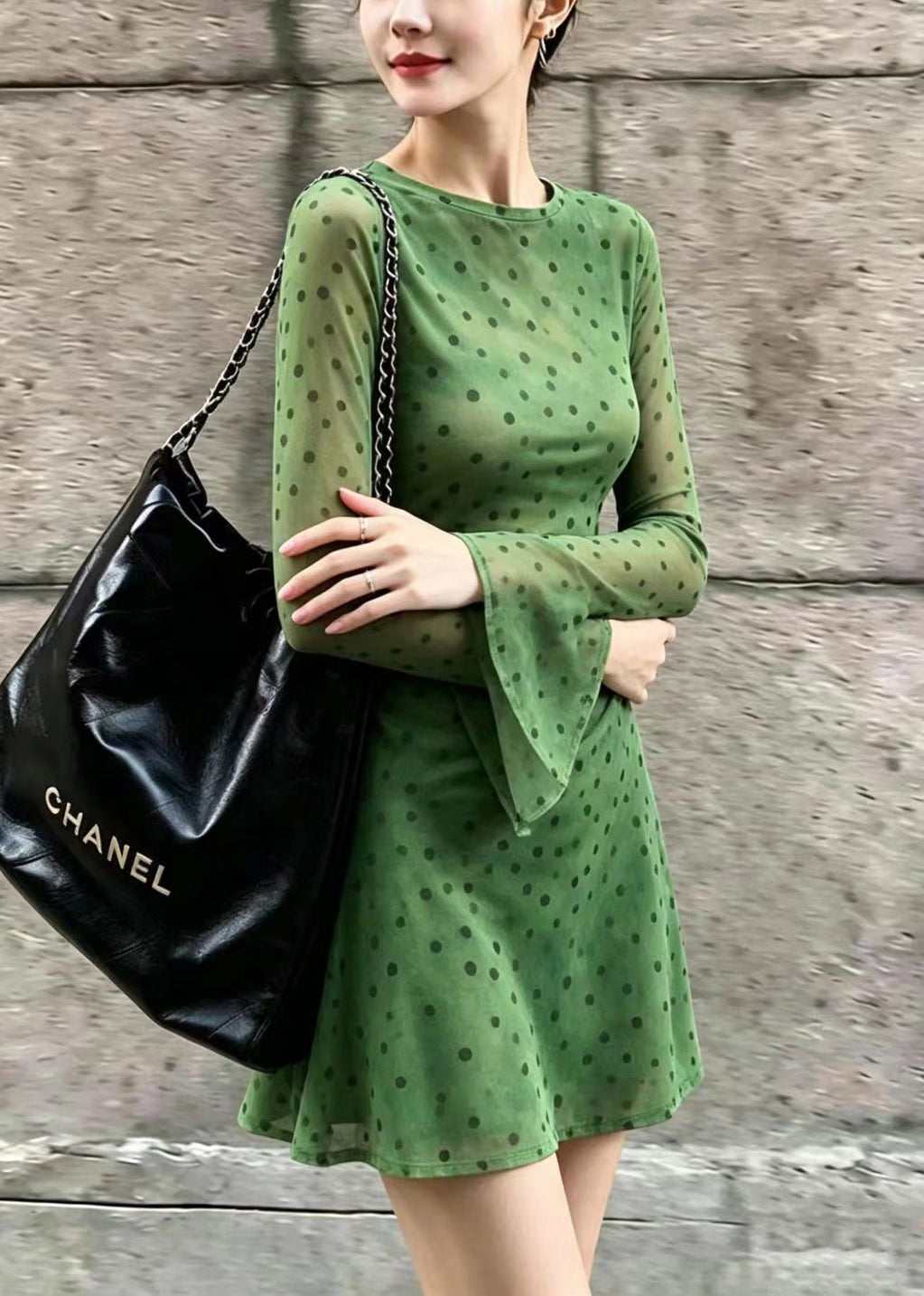 Slim Fit Green Dot O-Neck Mesh Dresses Flare Sleeve