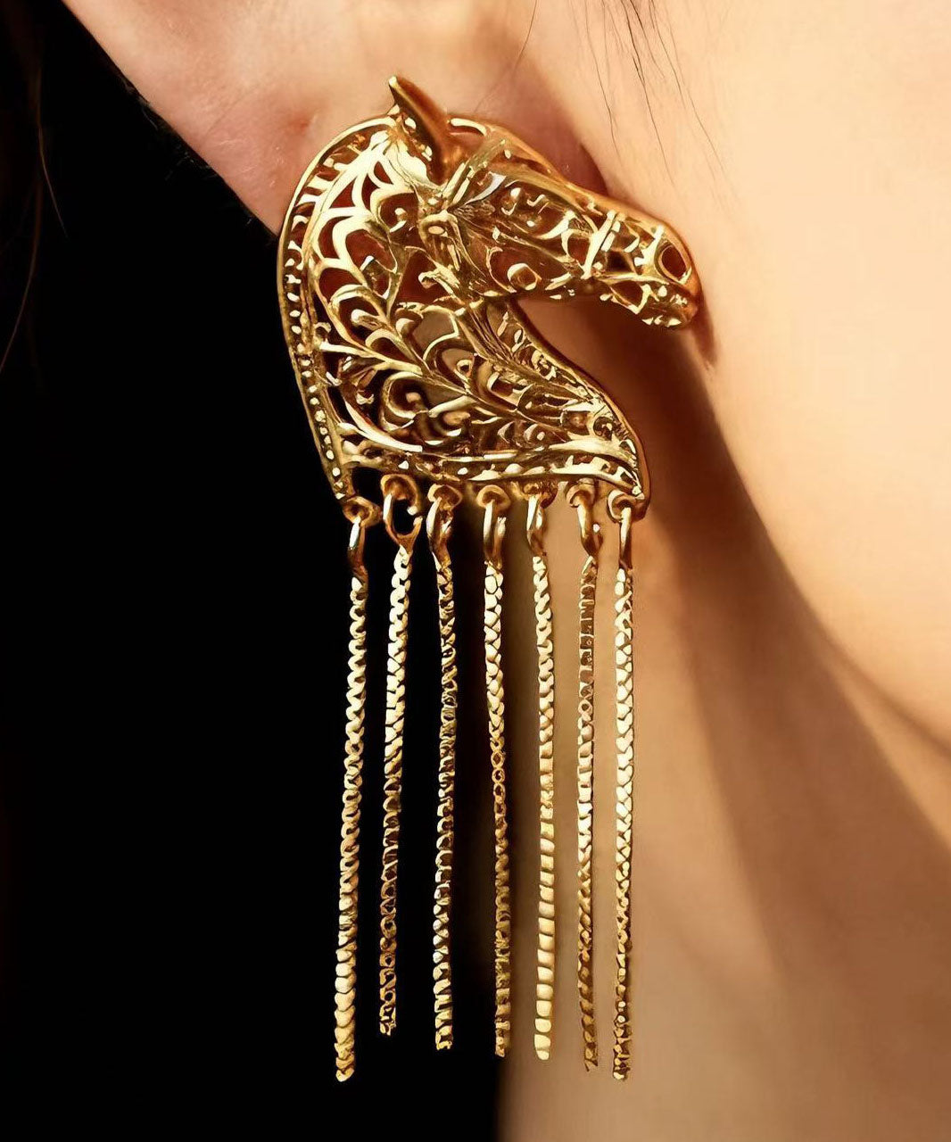 Style Gold Copper Overgild Warhorse Hollow Out Tassel Drop Earrings