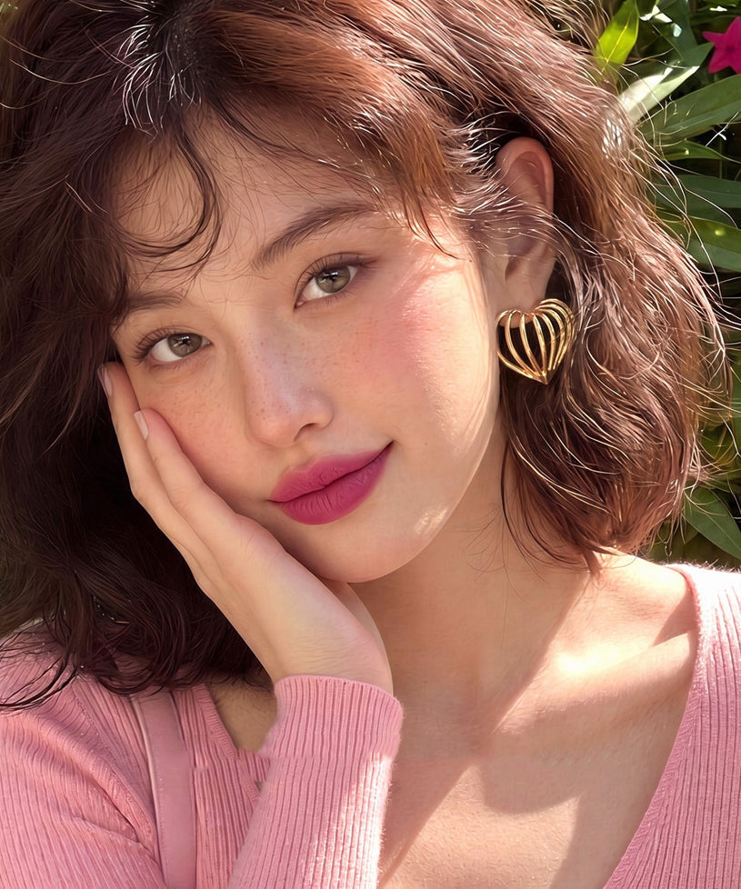 Style Gold Metal Entwine Love Hollow Out Hoop Earrings