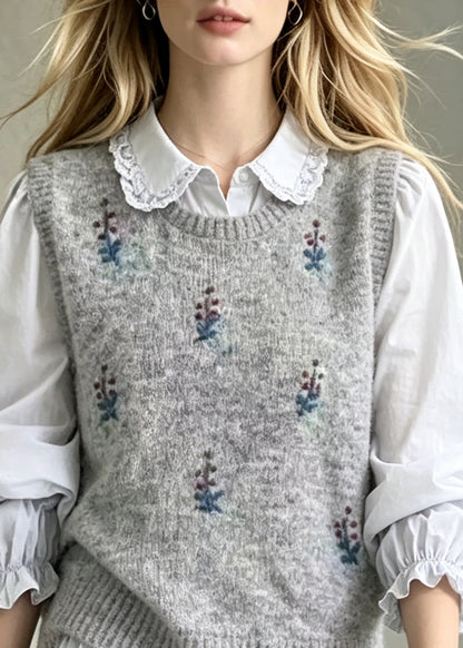 Style Grey O-Neck Embroideried Knit Vest Winter