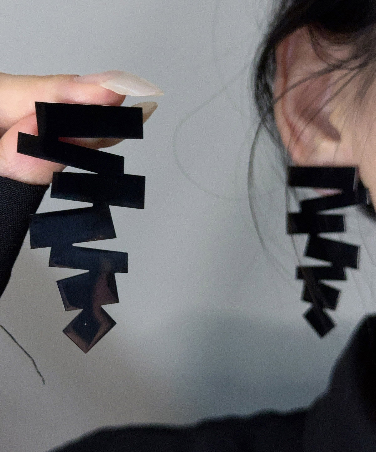 Stylish Black Alloy Asymmetrical Drop Earrings