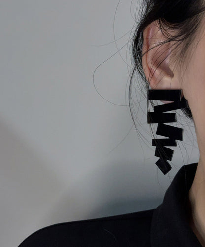 Stylish Black Alloy Asymmetrical Drop Earrings