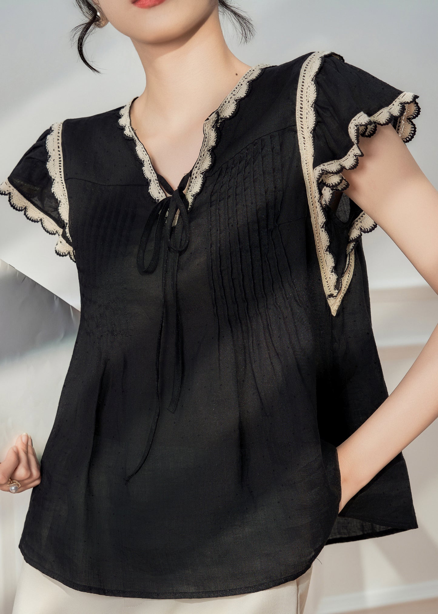 Stylish Black Lace Patchwork Tie Lace T Shirt Short Sleeve