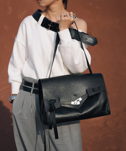 Stylish Black Large Capacity Calf Leather Shoulder Bag